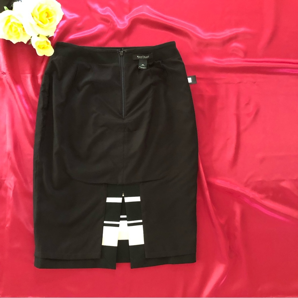 White House Black Market (WHBM) Tan and White Stripped Black Ponté Pencil Skirt - Picture 7 of 10